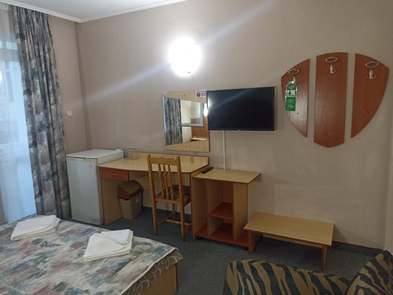 Krasi Hotel Ravda Bagian luar foto