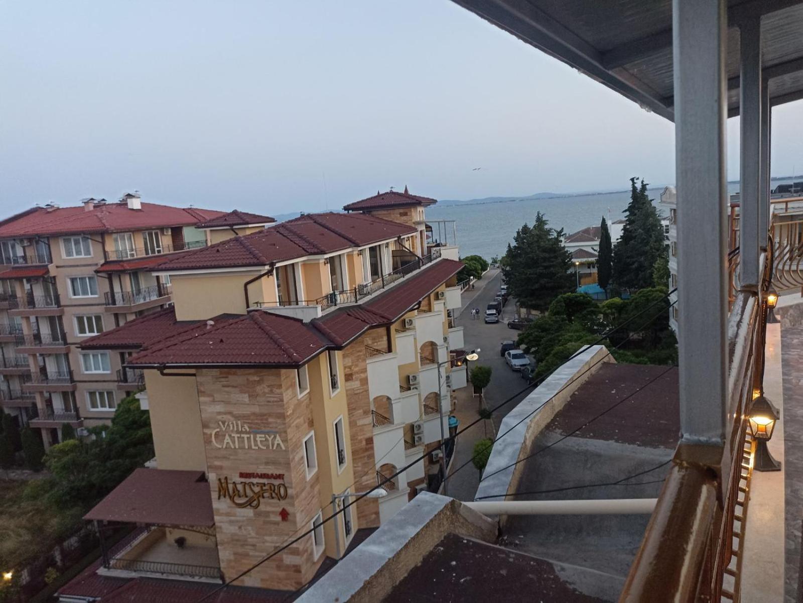 Krasi Hotel Ravda Bagian luar foto