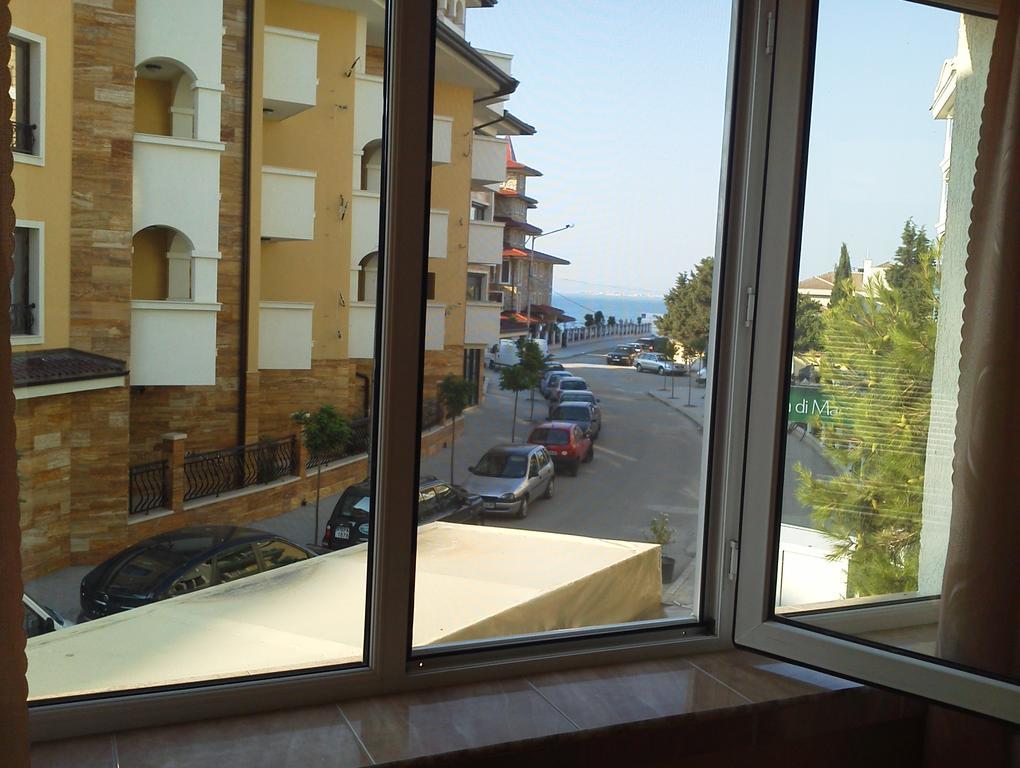Krasi Hotel Ravda Bagian luar foto