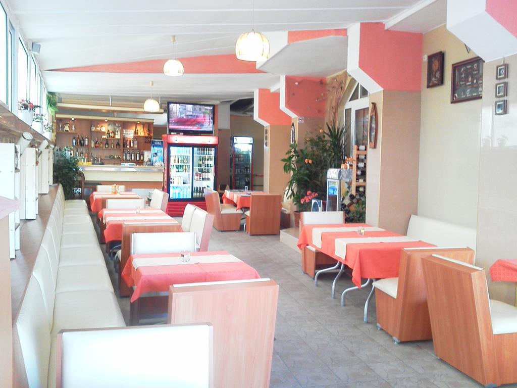 Krasi Hotel Ravda Bagian luar foto